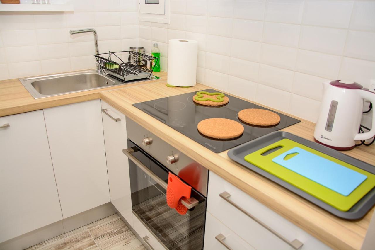 Fully Renovated And Relaxing Apartment Atina Dış mekan fotoğraf